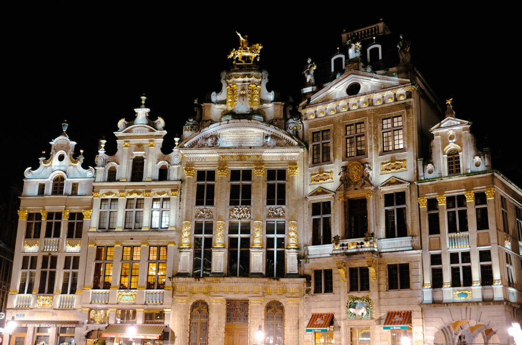 																																										<h5>Bruxelas - Bélgica</h5>
																											