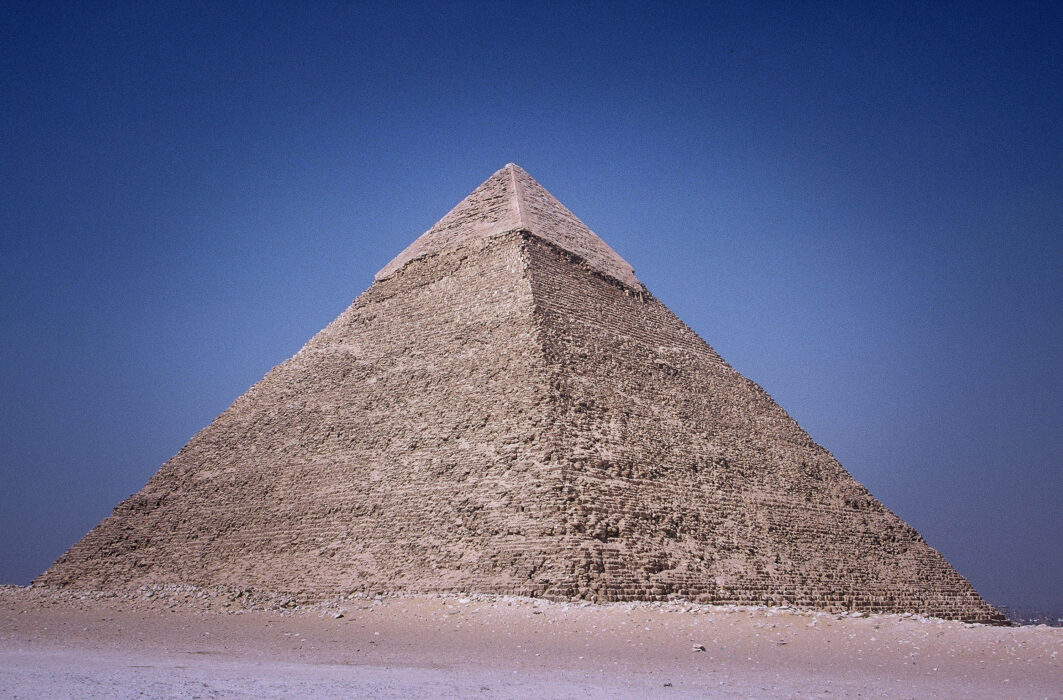 																																										<h5>Pirâmide de Quéfren - Egipto</h5>
																											