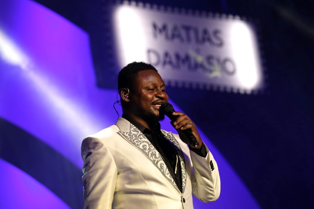 																																										<h5>Matias Damásio</h5>
																											