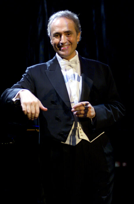 																																										<h5>Josep Carreras</h5>
																											