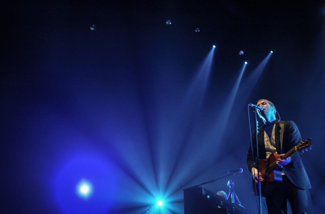 																																										<h5>Coldplay</h5>
																											