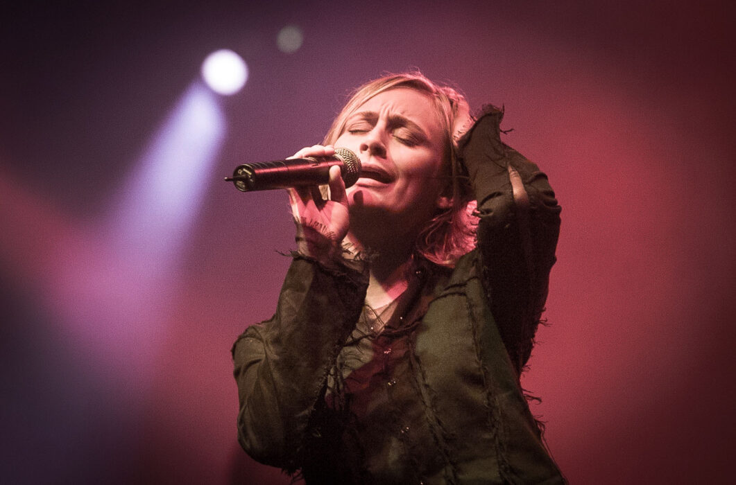 																																										<h5>Goldfrapp</h5>
																											