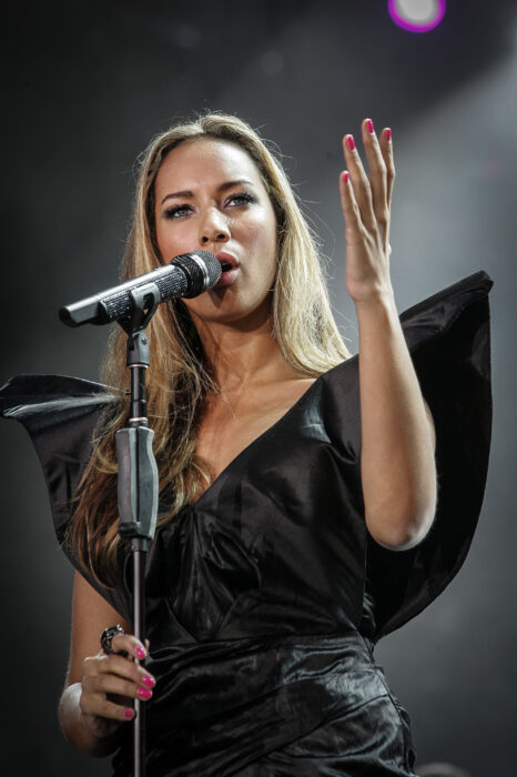 																																										<h5>Leona Lewis</h5>
																											