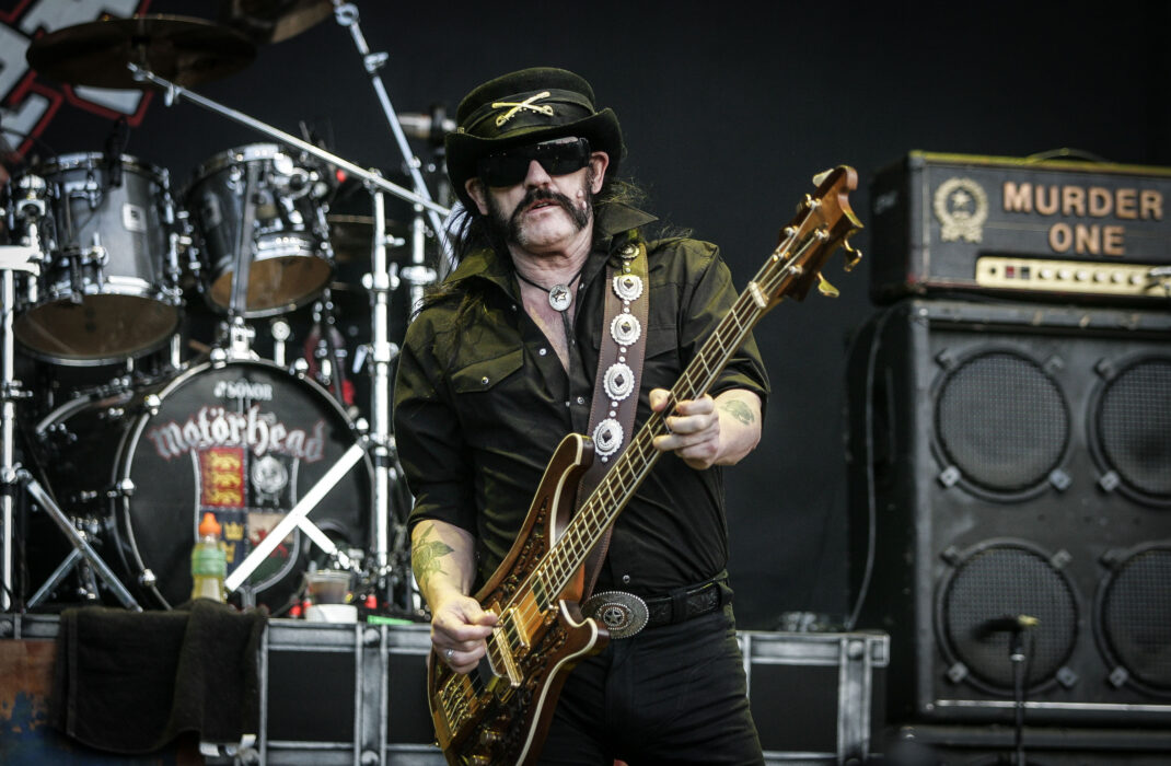 																																										<h5>Motorhead</h5>
																											