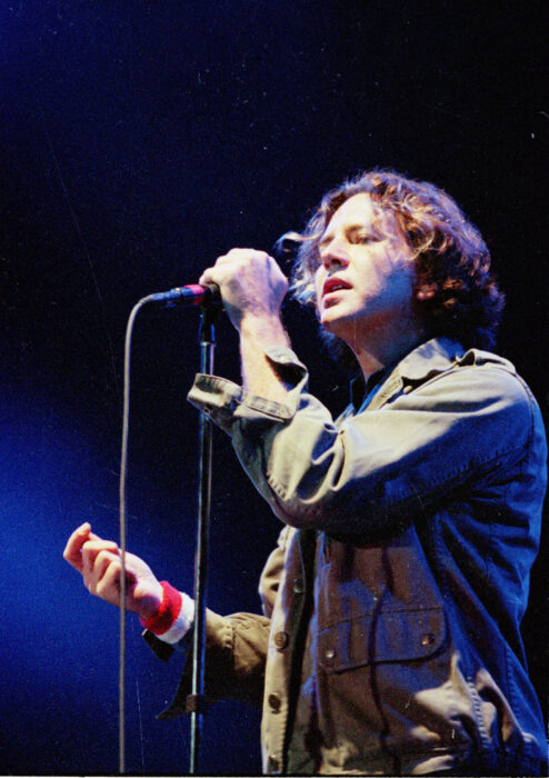 																																										<h5>Pearl Jam</h5>
																											