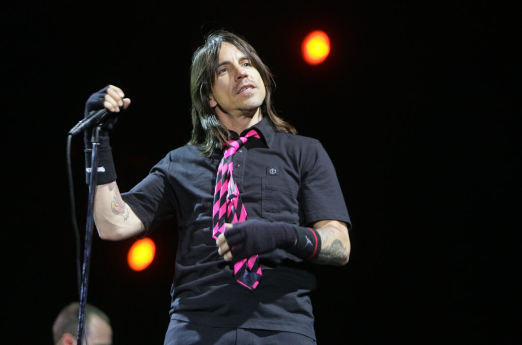 																																										<h5>Red Hot Chili Peppers</h5>
																											