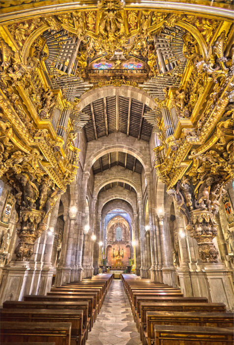 																																										<h5>Braga - Portugal</h5>
																											