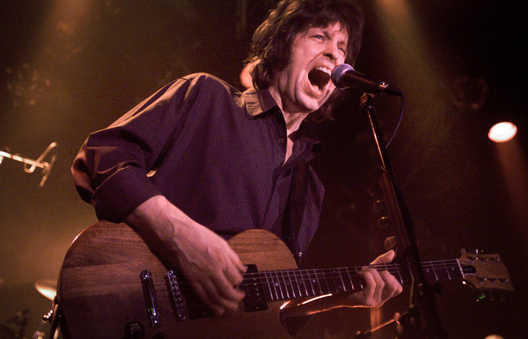 																																										<h5>Waterboys</h5>
																											