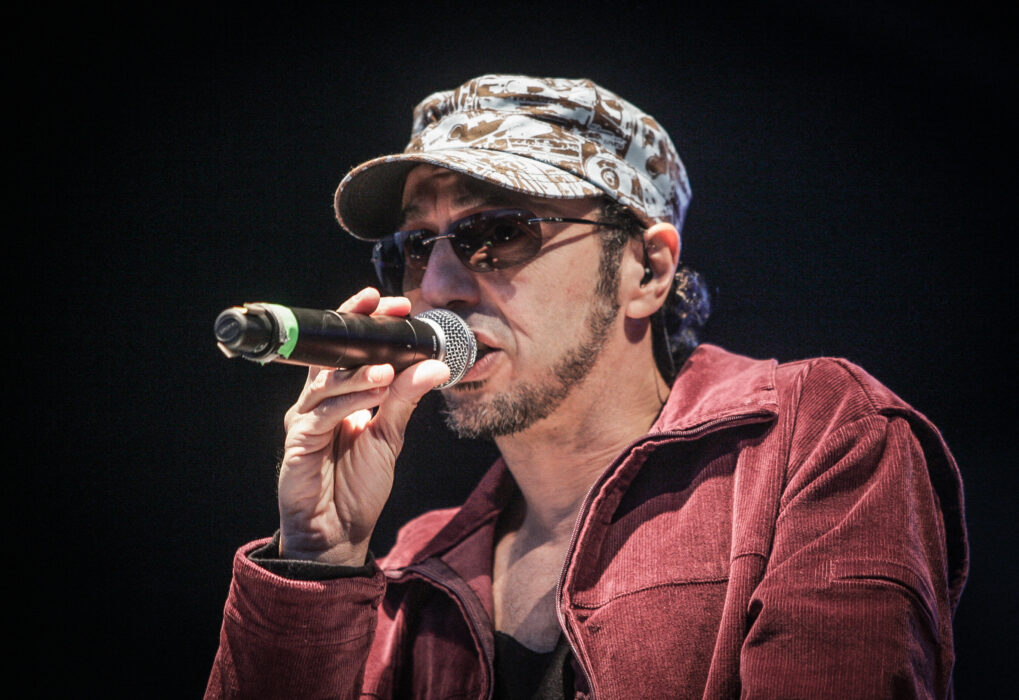 																																										<h5>Zeca Baleiro</h5>
																											