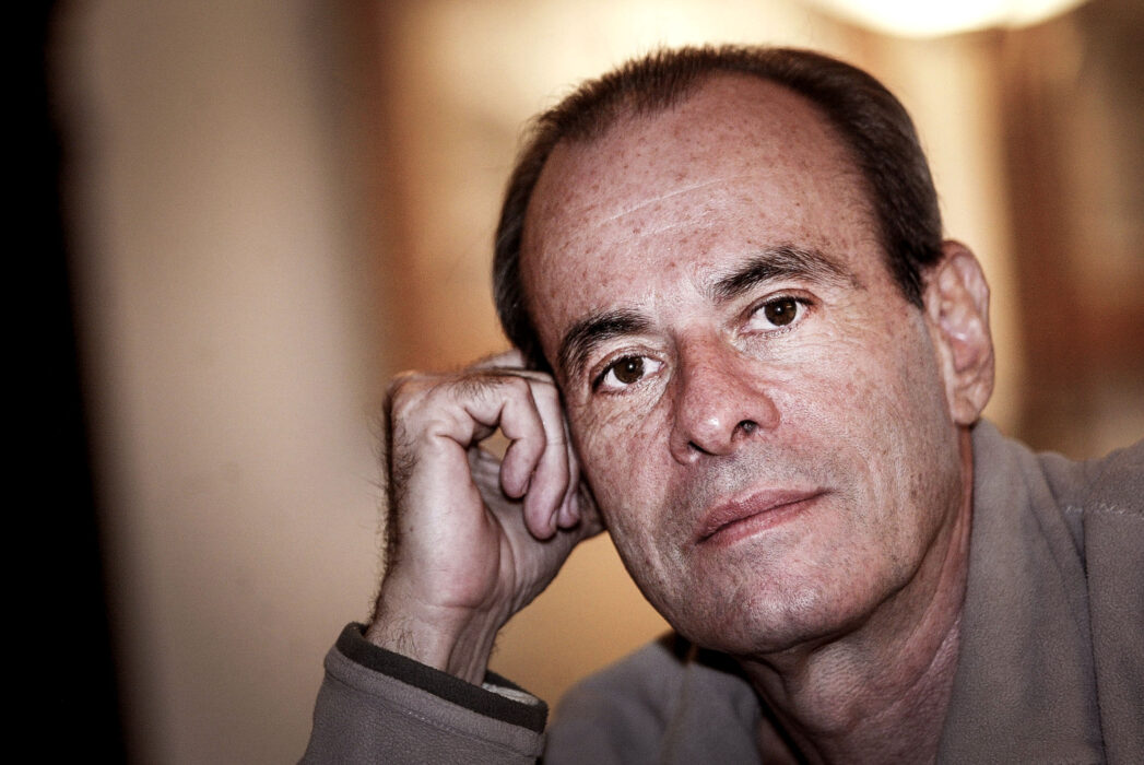 																																										<h5>Ney Matogrosso</h5>
																											