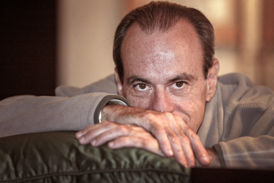 																																										<h5>Ney Matogrosso</h5>
																											