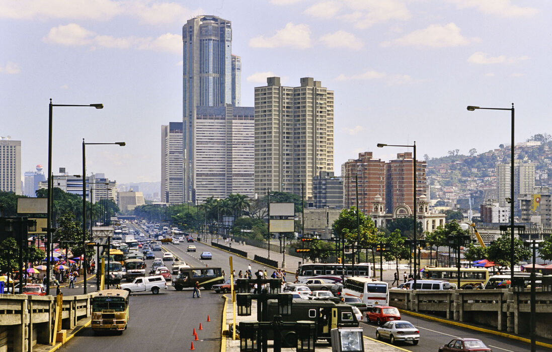 																																										<h5>Caracas - Venezuela</h5>
																											