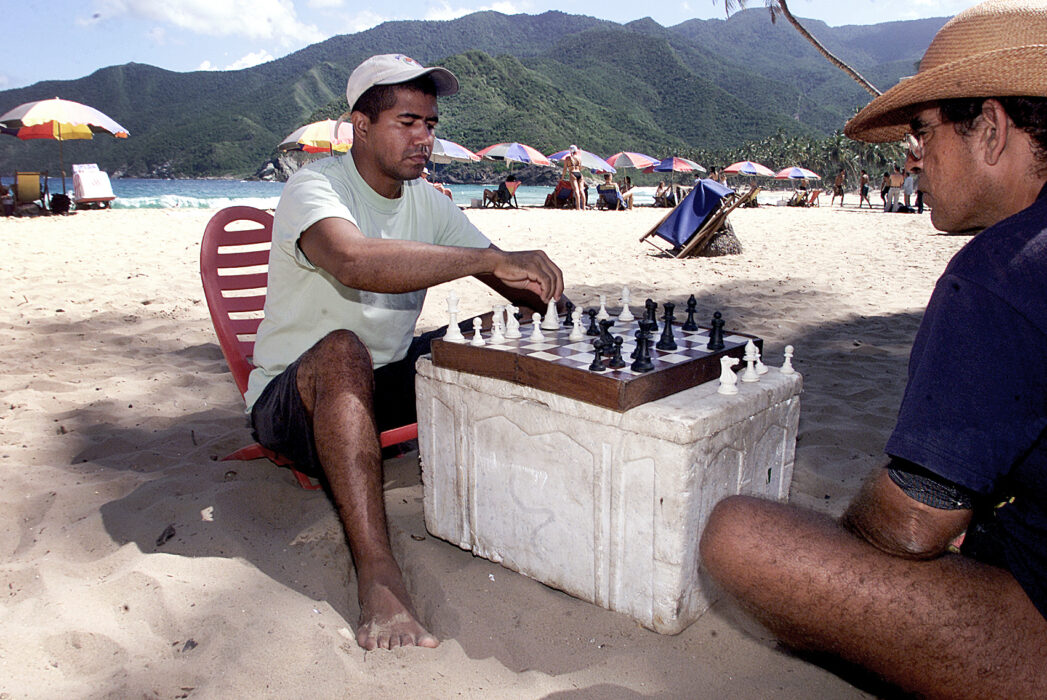 																																										<h5>Venezuela</h5>
																											