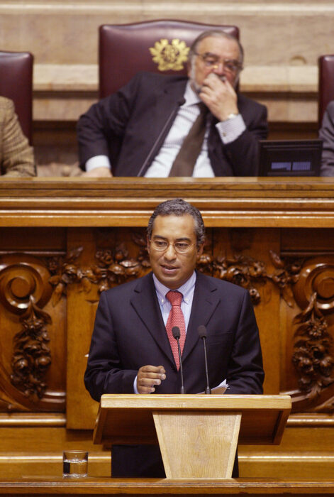 																																										<h5>António Costa</h5>
																											