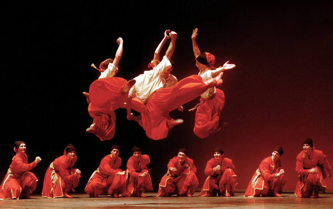 																																										<h5>Dança Ucraniana</h5>
																											
