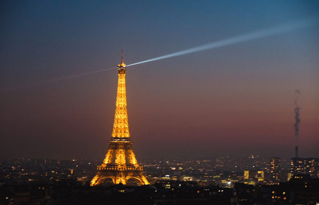 																																										<h5>Paris - França</h5>
																											