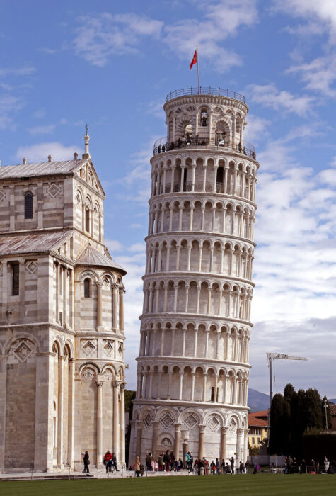 																																										<h5>Pisa - Itália</h5>
																											
