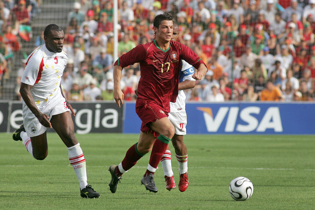 																																										<h5>Ronaldo</h5>
																											