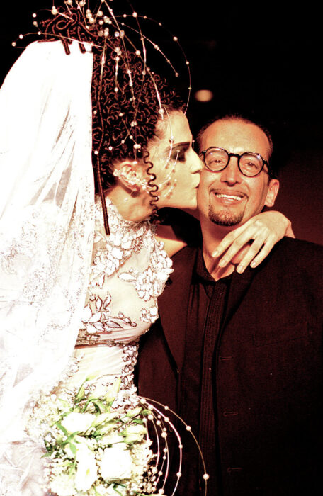 																																										<h5>Sofia Aparício e José Carlos</h5>
																											