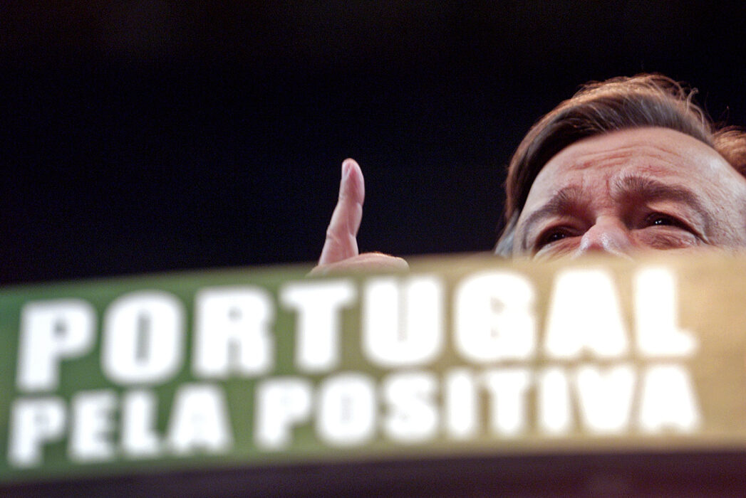 																																										<h5>António Guterres</h5>
																											