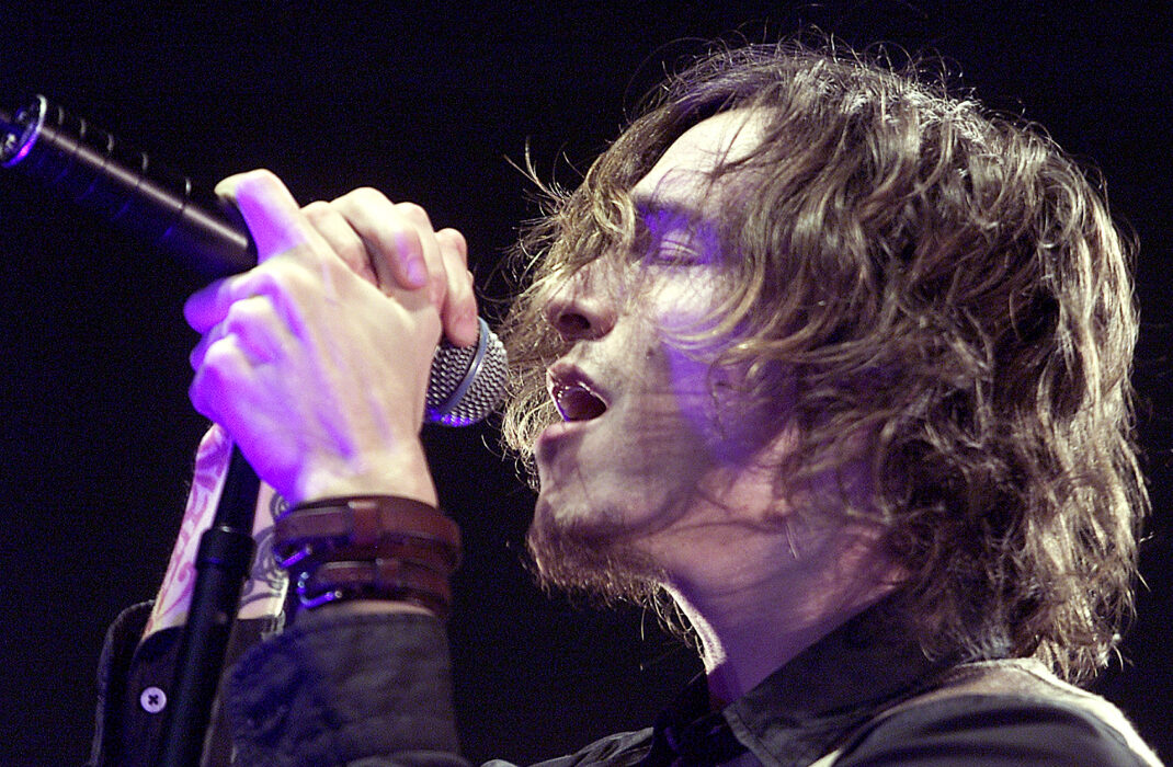 																																										<h5>Incubus</h5>
																											